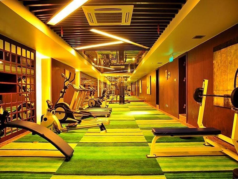 Marina Spa Hotel Санья Экстерьер фото